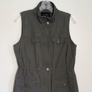Blu Pepper utility vest with woven Aztec lining GUC